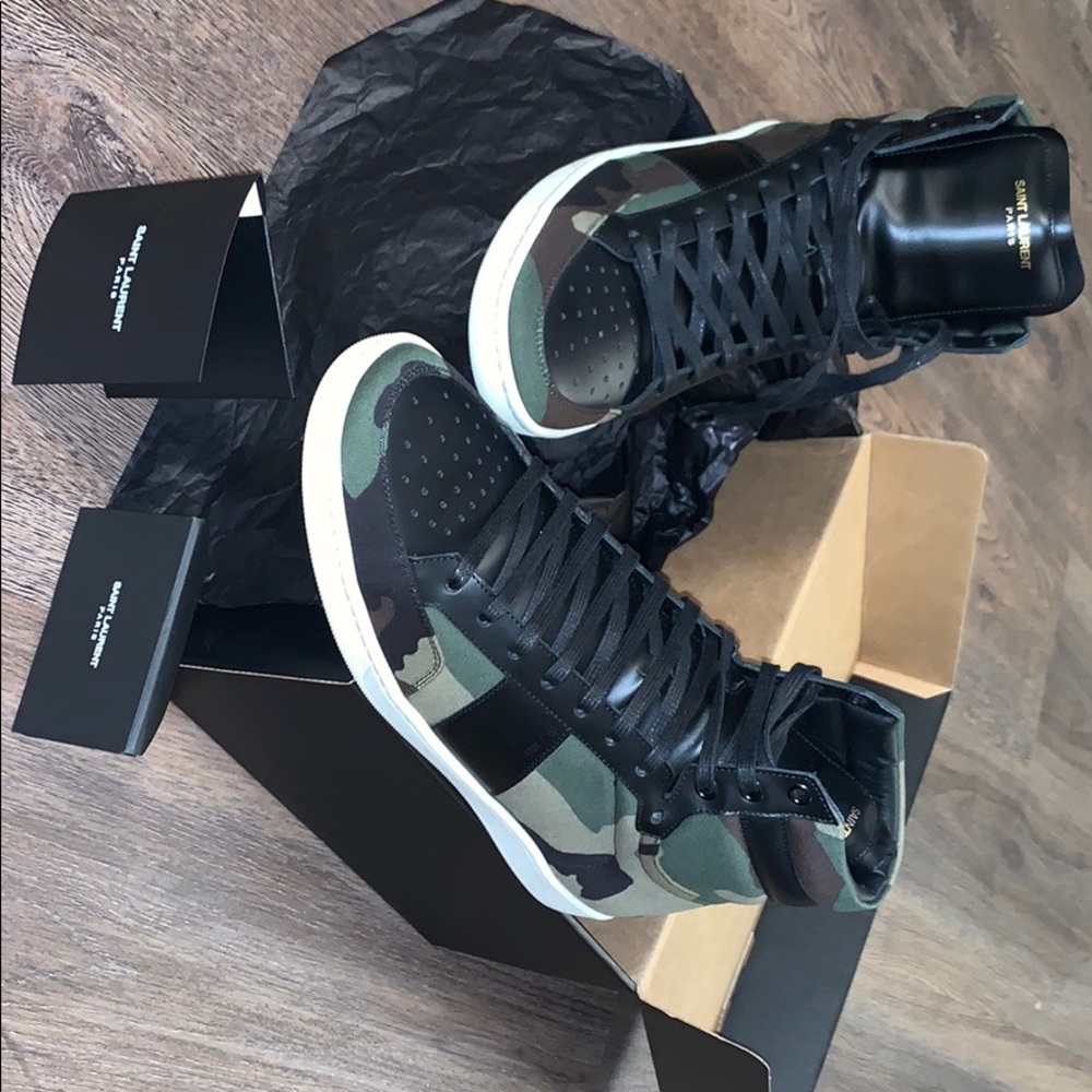 Men Saint Laurent Sneaker - Picture 5 of 5